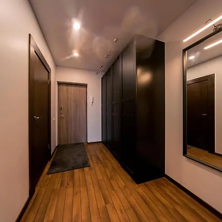 Amazing View┃unique Interior┃10min Walk To Center Apartment *
