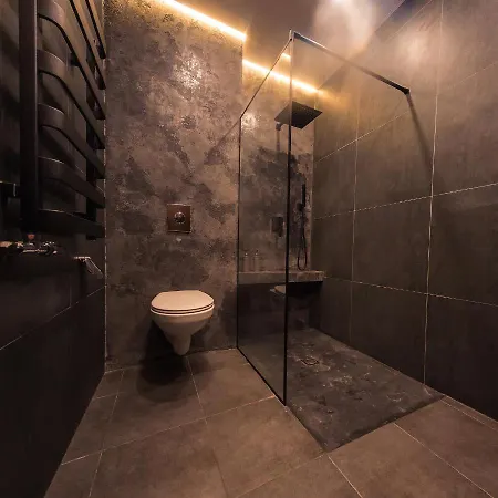 Amazing View┃unique Interior┃10min Walk To Center Apartment *